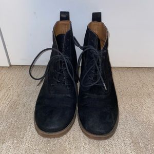 Black lucky brand boots